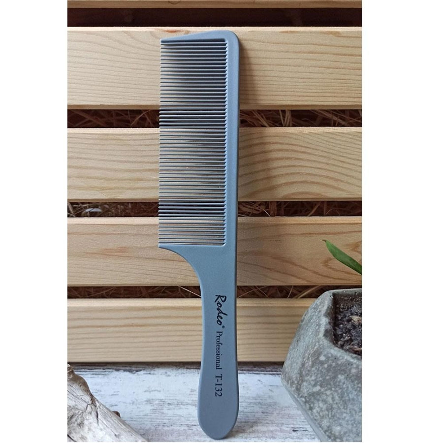 Rodeo Professional T-132 Antistatic Titanium Comb